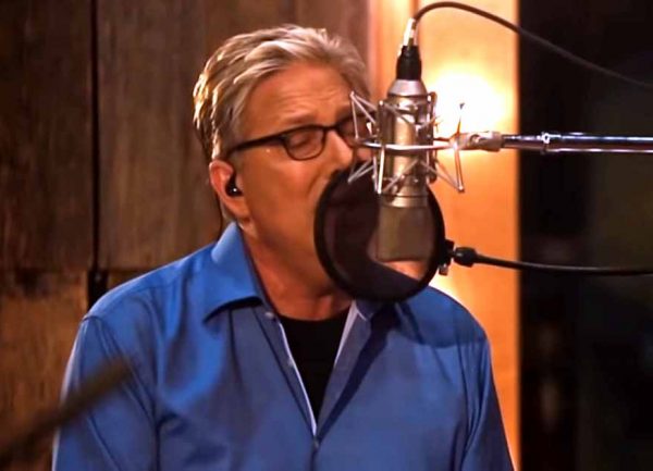 Download: Shout To The Lord - Don Moen