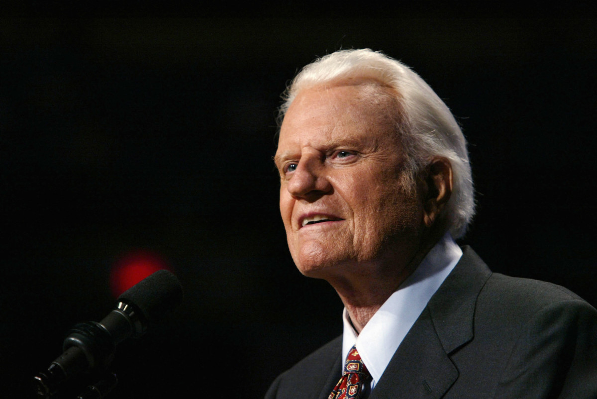 22nd April 2022 | BGDD | Billy GRAHAM Daily Devotional — The Promises of God